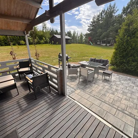 Na Pojezierzu Drawskim 롯지 *